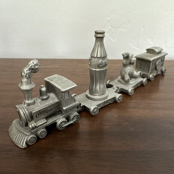 Vtg 1995 Mini Coca-Cola 4 Piece Train Set Engine #1 Bottle Bear Car & Caboose - Picture 16 of 16